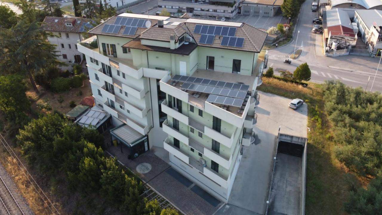 Hotel Clodi Ascoli Piceno Exterior photo