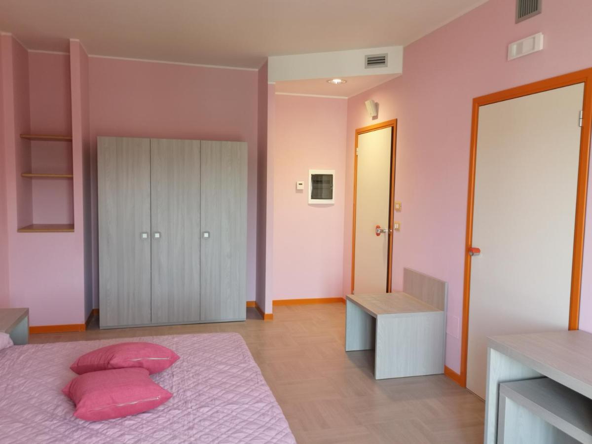Hotel Clodi Ascoli Piceno Exterior photo